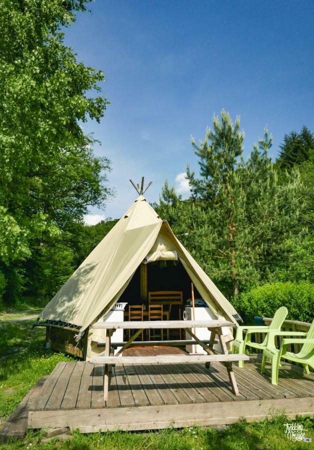 Camping Le Canada-Insolite Chiny Esterno foto