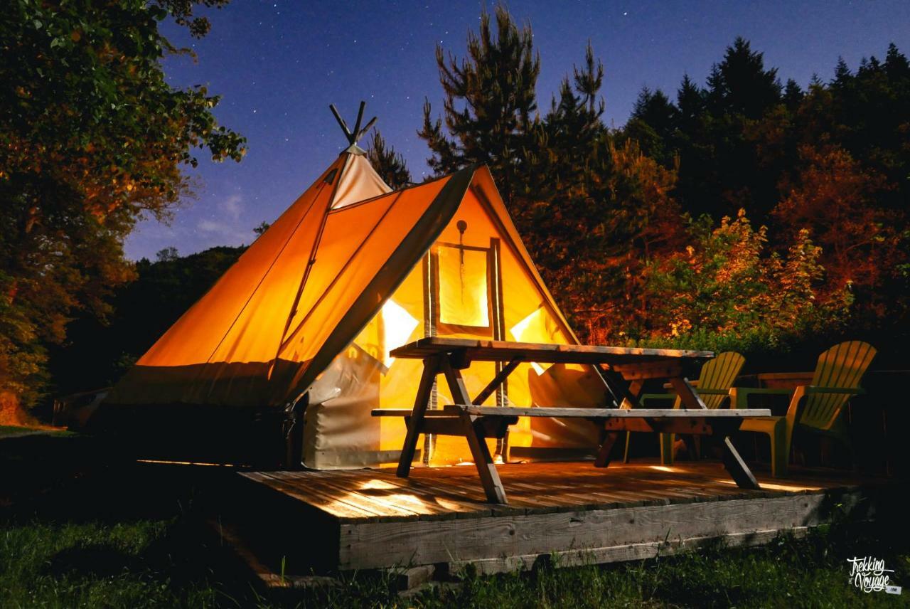 Camping Le Canada-Insolite Chiny Esterno foto